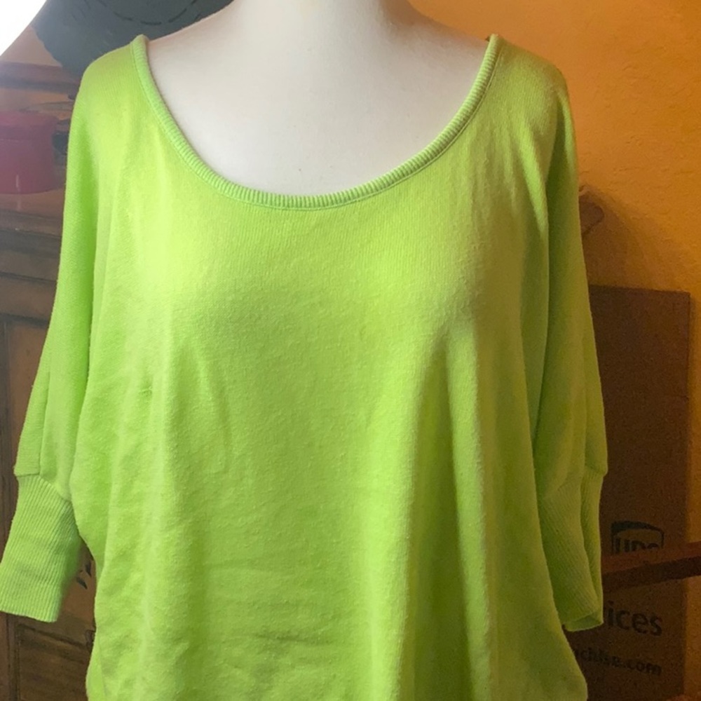 Mossimo top